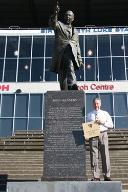 121207_kennedy_steps.jpg